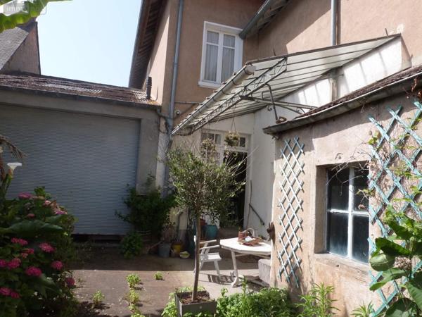 Maison à vendre à Craon en Mayenne (53400), ref : 076/2587-MA/BO