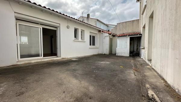 Foncier rare vue mer , maison à reconstruire à votre image