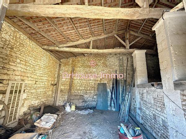 Bien immobilier à vendre 3 pièces de 320 m²