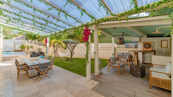 BEAULIEU-SUR-MER — VILLA + 4 APPARTEMENTS AU CŒUR DU CENTRE-VILLE