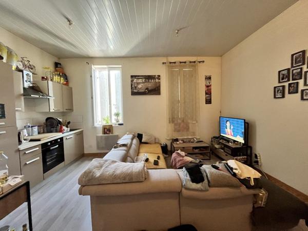 Immeuble 337 900 € Coutras 340 m² DPE C