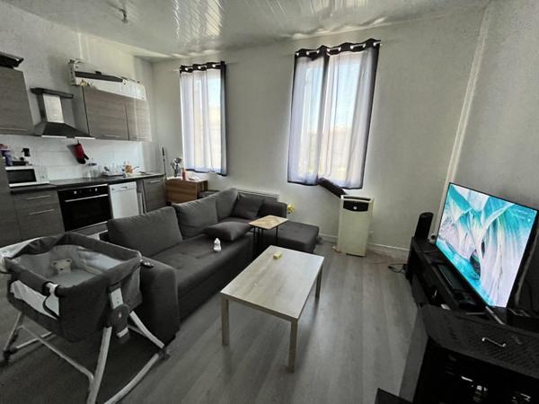 Immeuble 337 900 € Coutras 340 m² DPE C