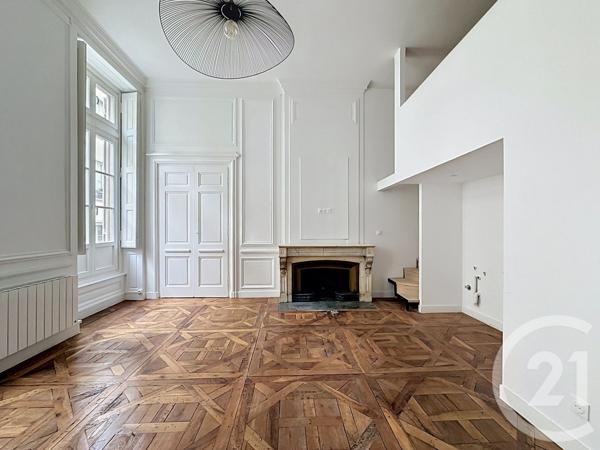 Appartement F1 à vendre  1 pièce - 40,12 m 2   LYON  - 69002