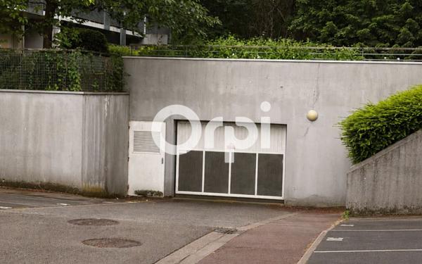 Stationnement à vendre