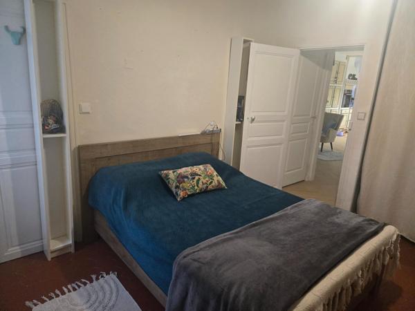 Appartement 94m2 de type 5avec 4 chambres