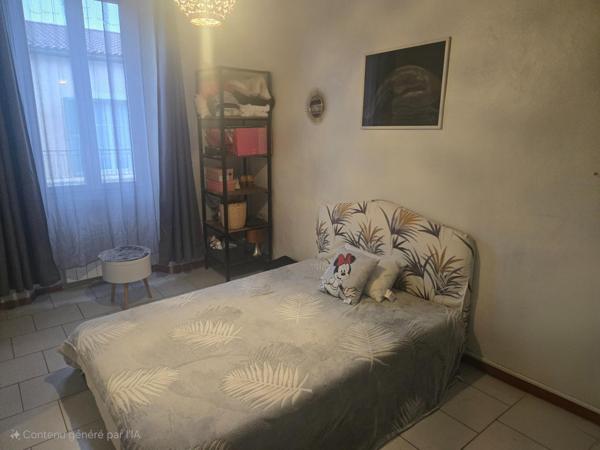 Appartement 94m2 de type 5avec 4 chambres