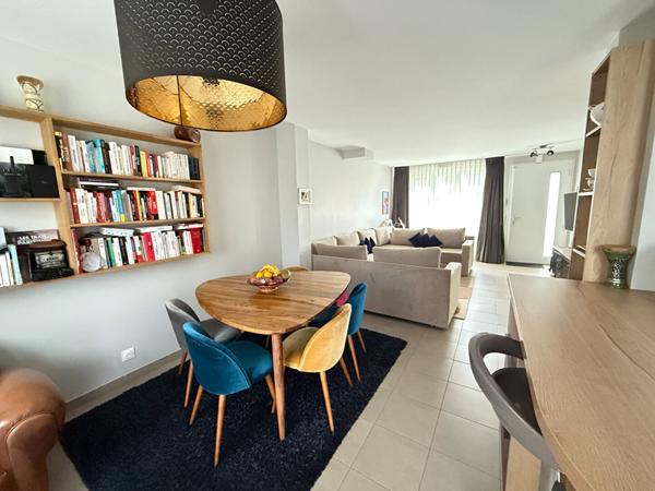 Maison Elancourt 6 pièce(s) 111 m2