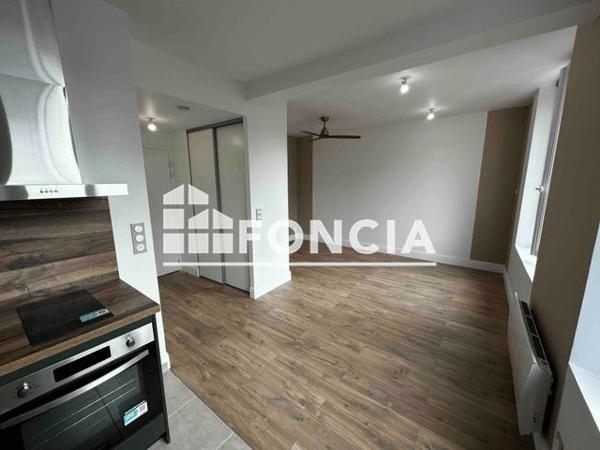 Location Studio 27.01 m² - 15 Boulevard de Strasbourg Cannes 06400