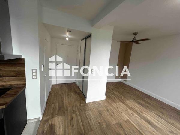 Location Studio 27.01 m² - 15 Boulevard de Strasbourg Cannes 06400