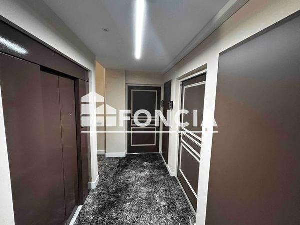 Location Studio 27.01 m² - 15 Boulevard de Strasbourg Cannes 06400