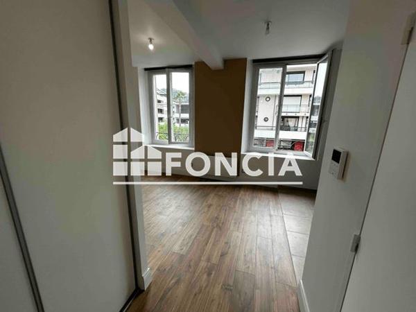 Location Studio 27.01 m² - 15 Boulevard de Strasbourg Cannes 06400