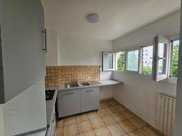 Appartement Villiers Le Bel 2 pièces 43 m2