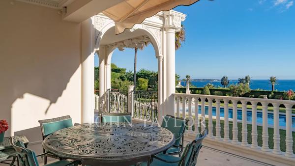 Prestigieuse propriété - vue mer