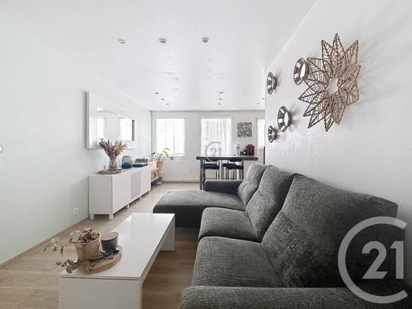 Appartement F3 à vendre  3 pièces - 64,34 m2 LYON - 69008