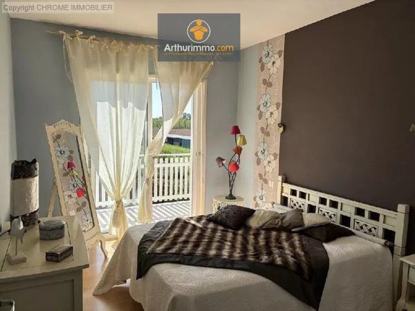 Vente Maison 6 pièces 167 m2 à Sainte-Bazeille