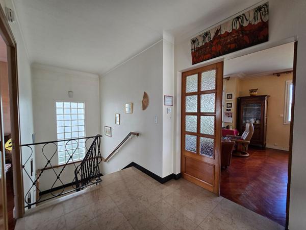 Maison Reze 8 pièces 137 m2 5 chambres