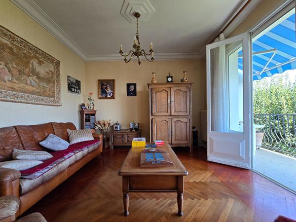 Maison Reze 8 pièces 137 m2 5 chambres