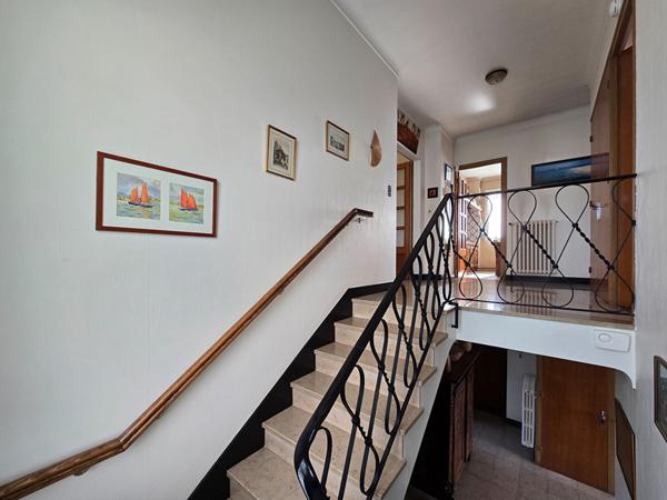 Maison Reze 8 pièces 137 m2 5 chambres