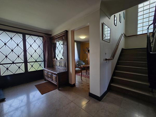 Maison Reze 8 pièces 137 m2 5 chambres