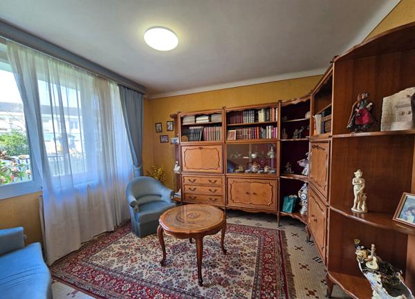 Maison Reze 8 pièces 137 m2 5 chambres