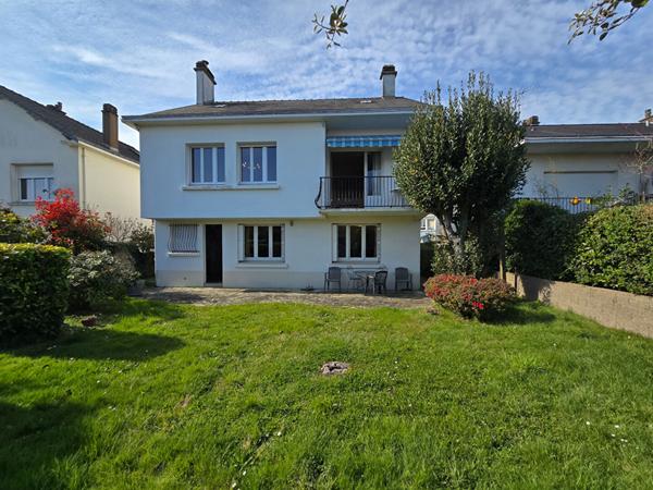 Maison Reze 8 pièces 137 m2 5 chambres