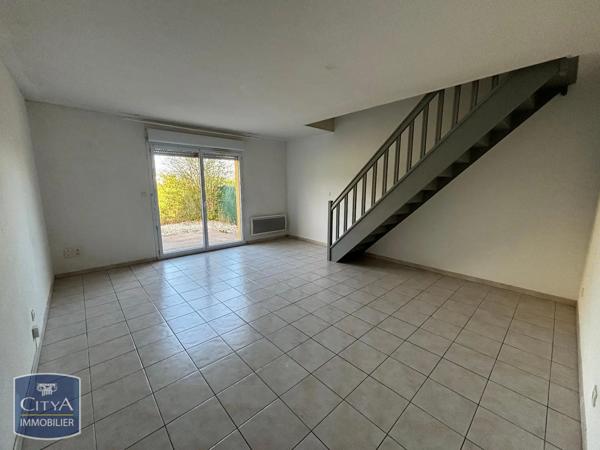 Maison à louer 3 pièces 69.68m² Le Sequestre (81990)
