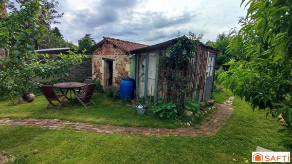 Maison de village au calme proche Confolens