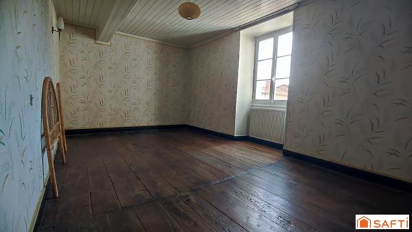 Maison de village au calme proche Confolens