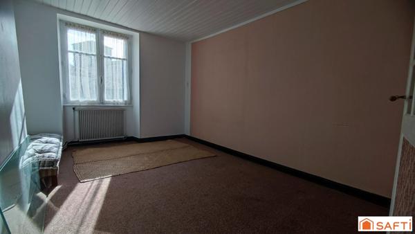 Maison de village au calme proche Confolens