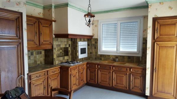 Fonds et/ou murs commerciaux à vendre à Loudéac dans les Côtes-d'Armor (22600), ref : 22110-1737