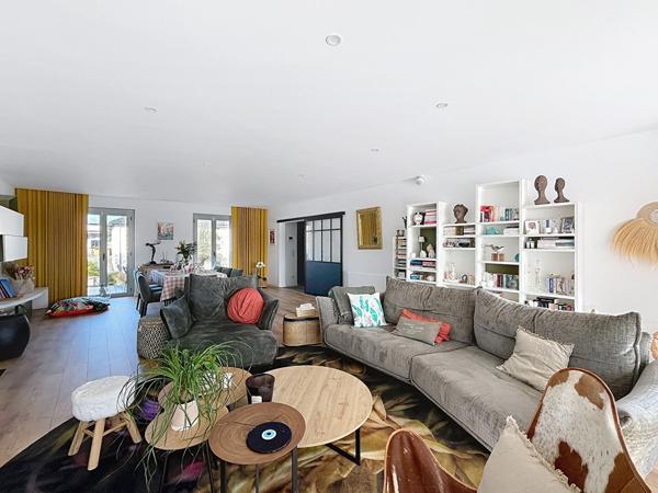 Maison de charme entièrement rénovée à Plérin