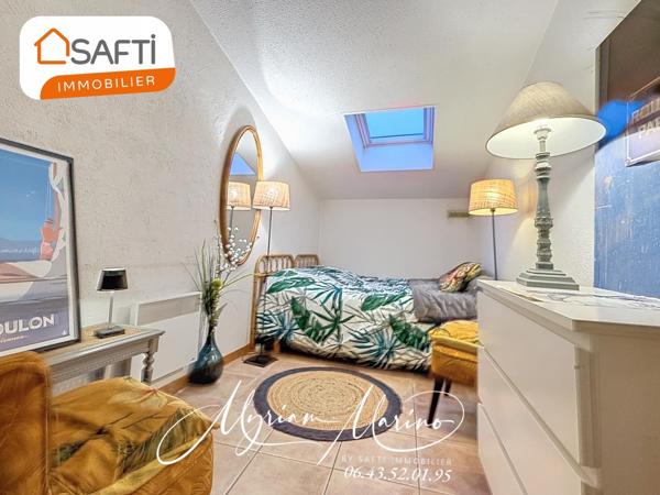 À VENDRE APPARTEMENT 4 PIÈCES GARAGE ET PARKING - 83370 SAINT AYGULF