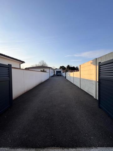 Maison contemporaine de 2021 à Marmande – 154 m²