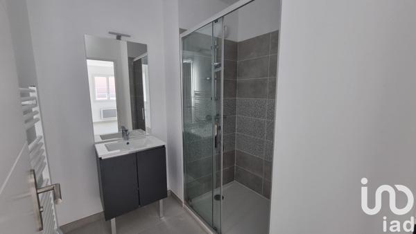 Appartement 2 pièces de 50 m² à Saint-Maximin-la-Sainte-Baume (83470)