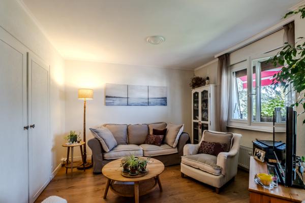APPARTEMENT TRAVERSANT 77 m², 2 CHAMBRES, VUE PARC & JURA, ANNEMASSE