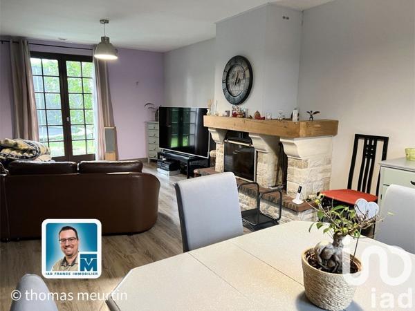 Maison traditionnelle 5 pièces de 124 m² à Chartres (28000)