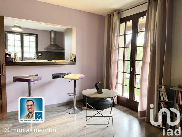 Maison traditionnelle 5 pièces de 124 m² à Chartres (28000)