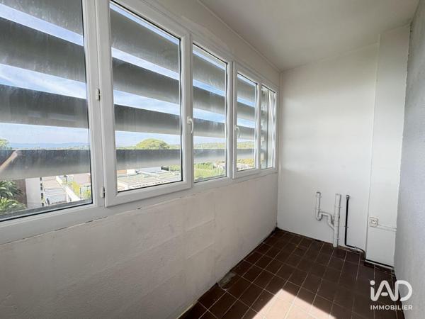 Location appartement 4 pièces 74 m² Saint-Raphaël