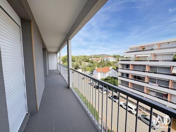 Location appartement 4 pièces 74 m² Saint-Raphaël