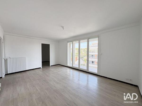Location appartement 4 pièces 74 m² Saint-Raphaël