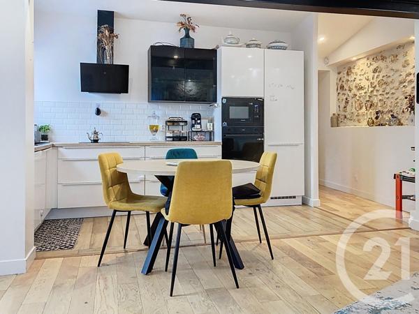 Maison à vendre  4 pièces - 87 m2 ECHILLAIS - 17