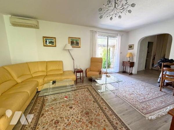 A VENDRE SIX-FOURS-LES-PLAGES (83140) VAR - TOUT PROCHE CENTRE - BOUILLIBAYE - VILLA T4 78 M2 +...