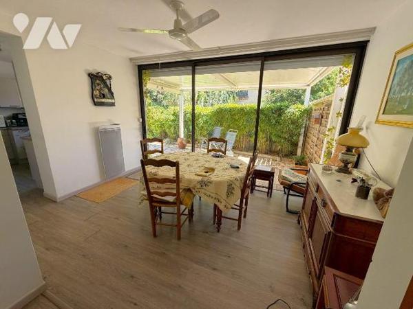 A VENDRE SIX-FOURS-LES-PLAGES (83140) VAR - TOUT PROCHE CENTRE - BOUILLIBAYE - VILLA T4 78 M2 +...