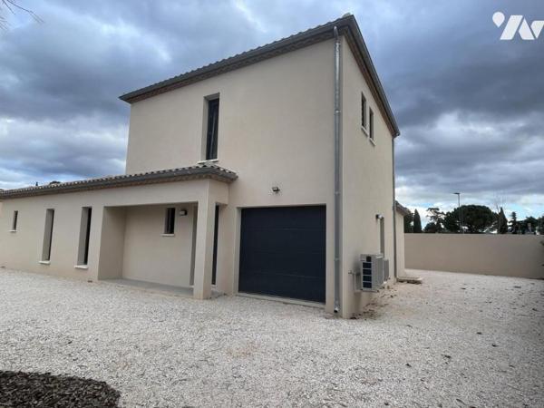 VILLA NEUVE T4 R+1  de 121m² habitables SUR TERRAIN 618m²