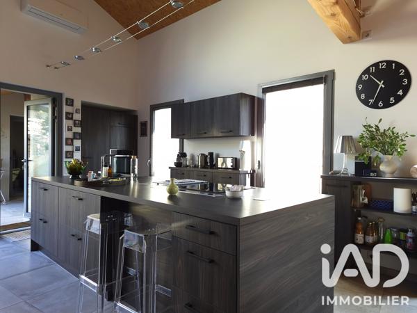 Maison à vendre 3 pièces 120 m² Nîmes