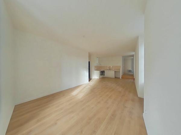 Appartement à louer    2 pièces •  Romans-sur-Isère