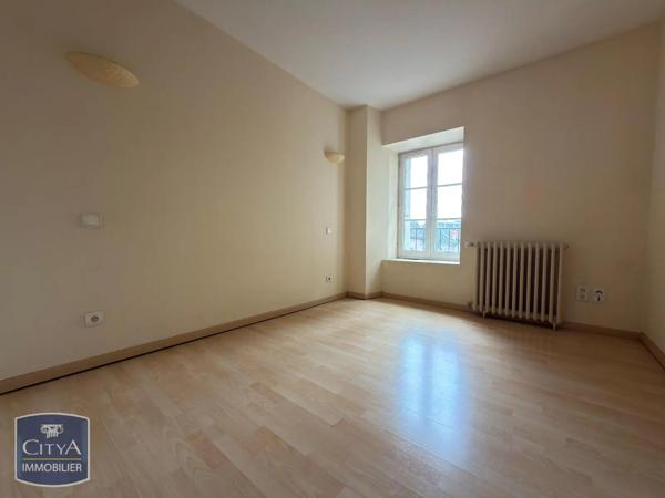 Appartement à louer 5 pièces 144.03m² Brive-la-Gaillarde (19100)