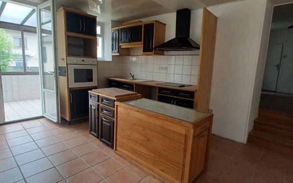 Appartement à vendre    5 pièces • 100,40 m2 Rives