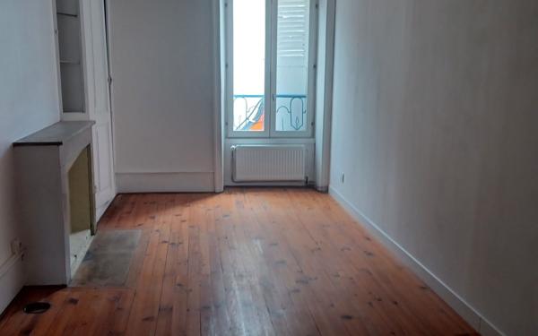 Appartement à vendre    5 pièces • 100,40 m2 Rives
