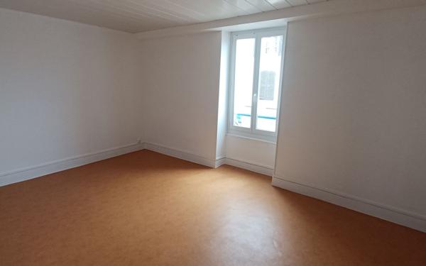 Appartement à vendre    5 pièces • 100,40 m2 Rives